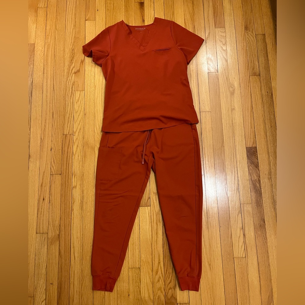 Mandala M Burnt Orange v neck and jogger Scrub Set